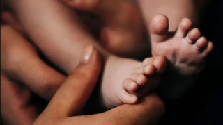 दोस्त नहीं जल्लाद: पेट चीरकर बच्चा चुराने की कोशिश, खून से लथपथ महिला ने भागकर बचाई जान