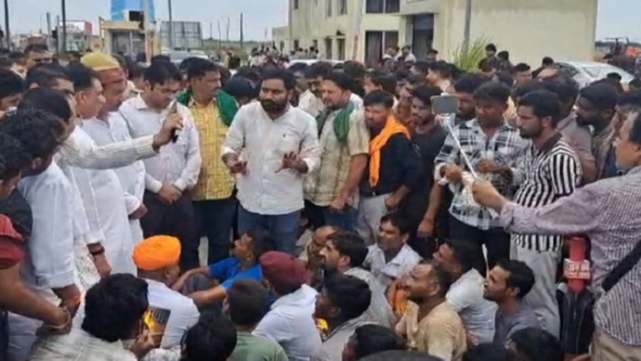 जवान से पिटाई मामले में NHAI ने टोल एजेंसी पर लगाया 20 लाख का जुर्माना, ठेका होगा रद्द