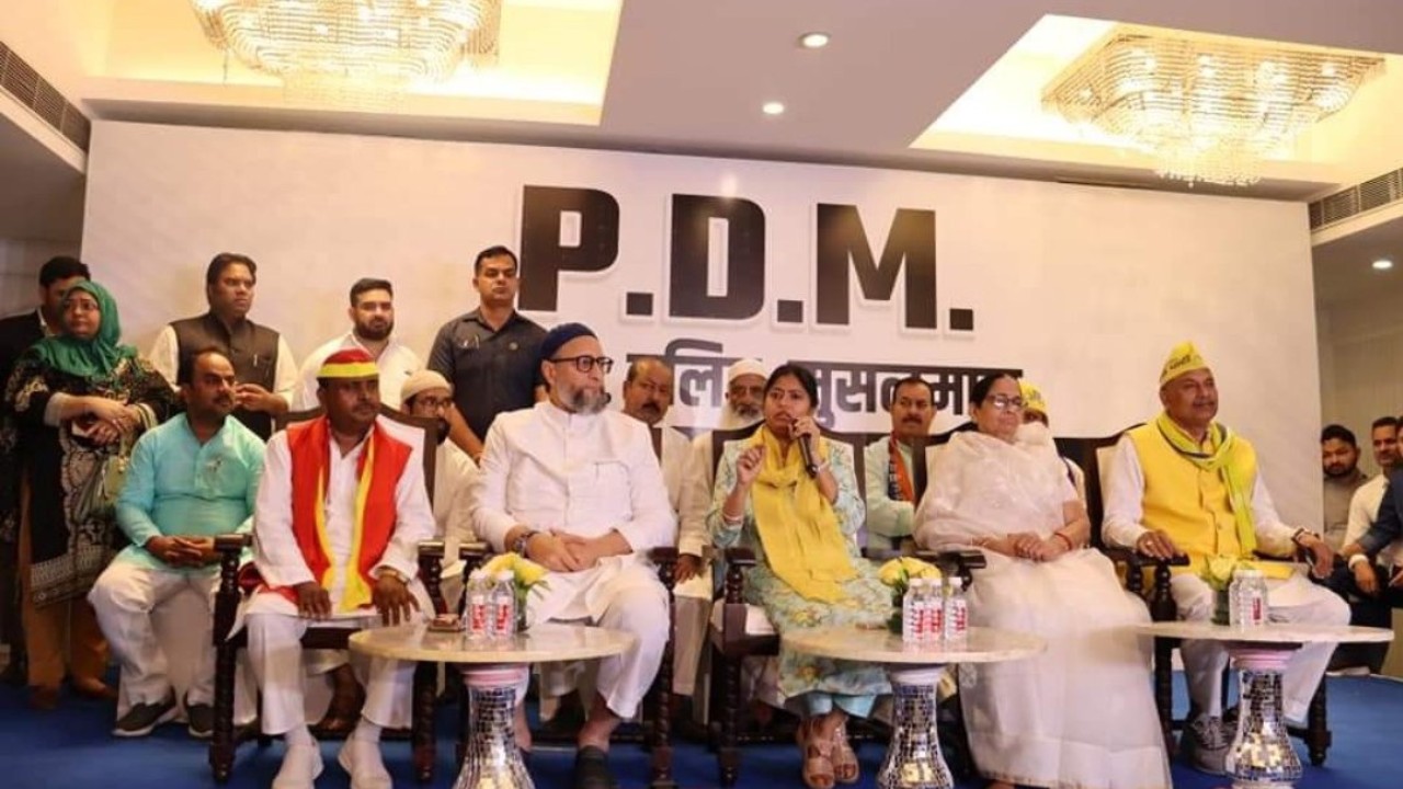 PDA के सामने ओवैसी ने खड़ा किया PDM, 6 प्वाइंट्स में जानिए क्या होगा असर