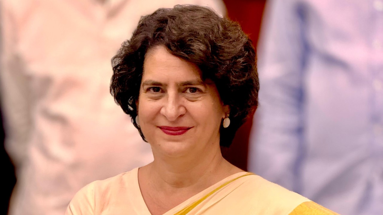 राहुल गांधी के साथ या फिर... लोकसभा में कहां मिलेगी प्रियंका गांधी को सीट?