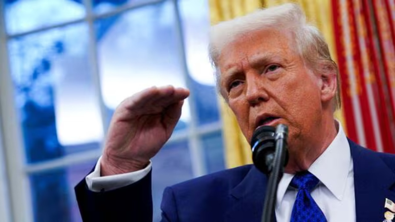 USAID पर ट्रंप की सख्ती, 2000 कर्मचारियों की नौकरी गई, हजारों को छुट्टी पर भेजा!