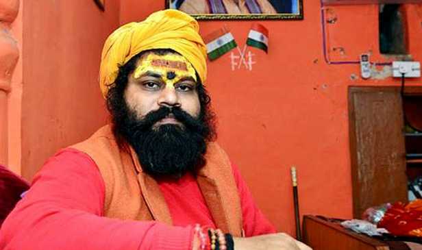 अयोध्या के संत ने दी चेतावनी,कहा फिल्म काली की निर्माता लीना के खिलाफ करेंगे कार्रवाई