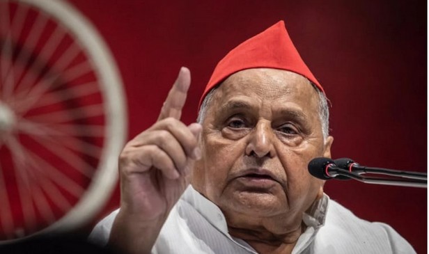 मुलायम सिंह यादव की बिगड़ी तबीयत, ICU में भर्ती